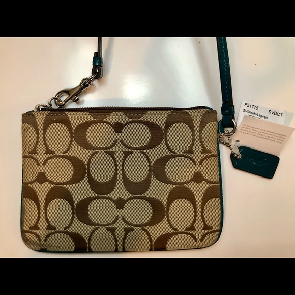 Coach Wristlet - Picture 3 of 6